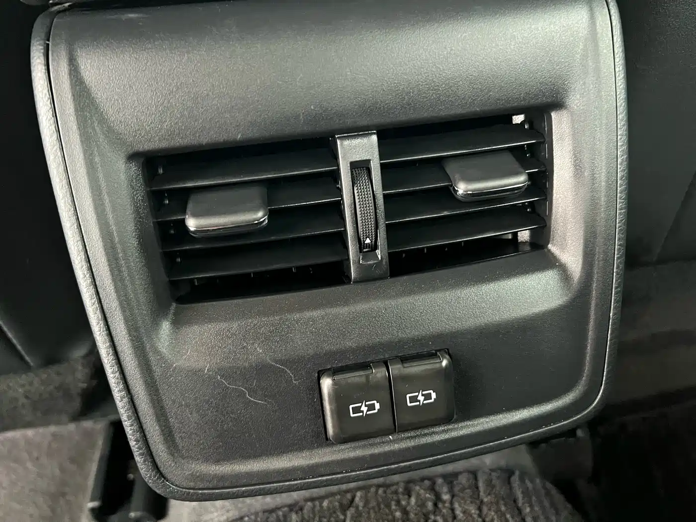 Toyota Avalon 2023 2.5L Luxury Edition фото 17