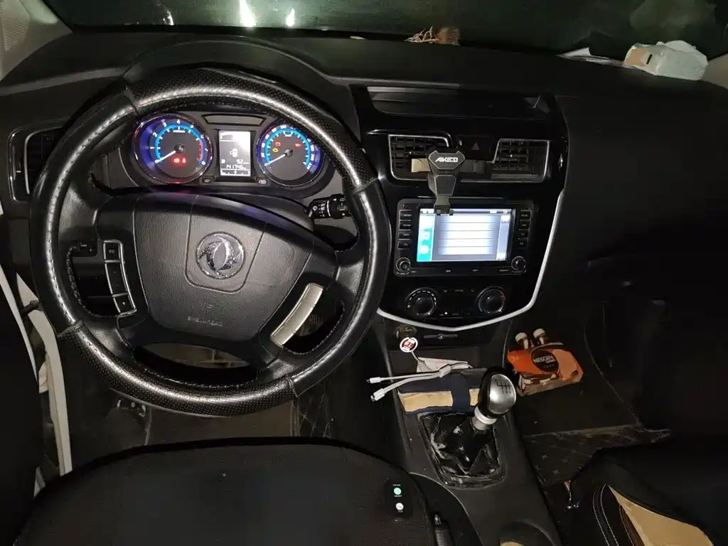 صورة 10 - Dongfeng Fengxing Fengxing F600