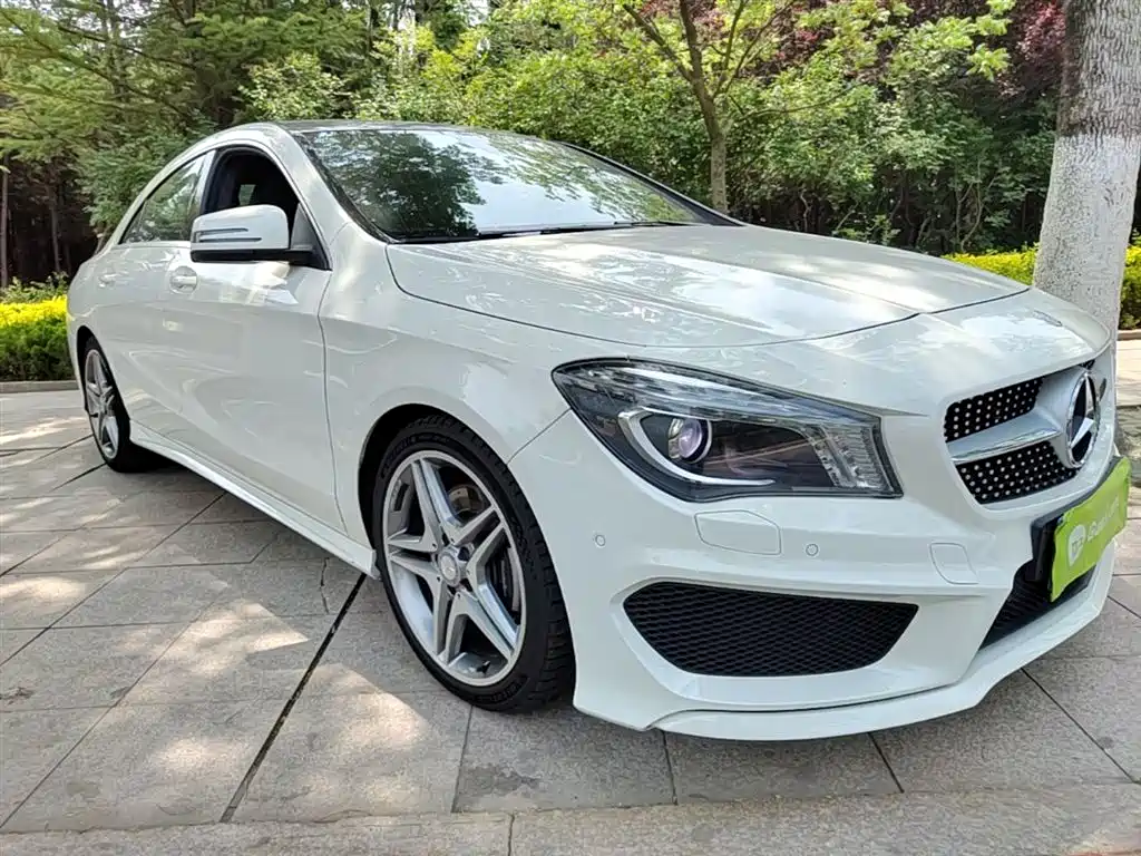 Mercedes-Benz CLA (Import) 2015 CLA 220 4MATIC фото 4