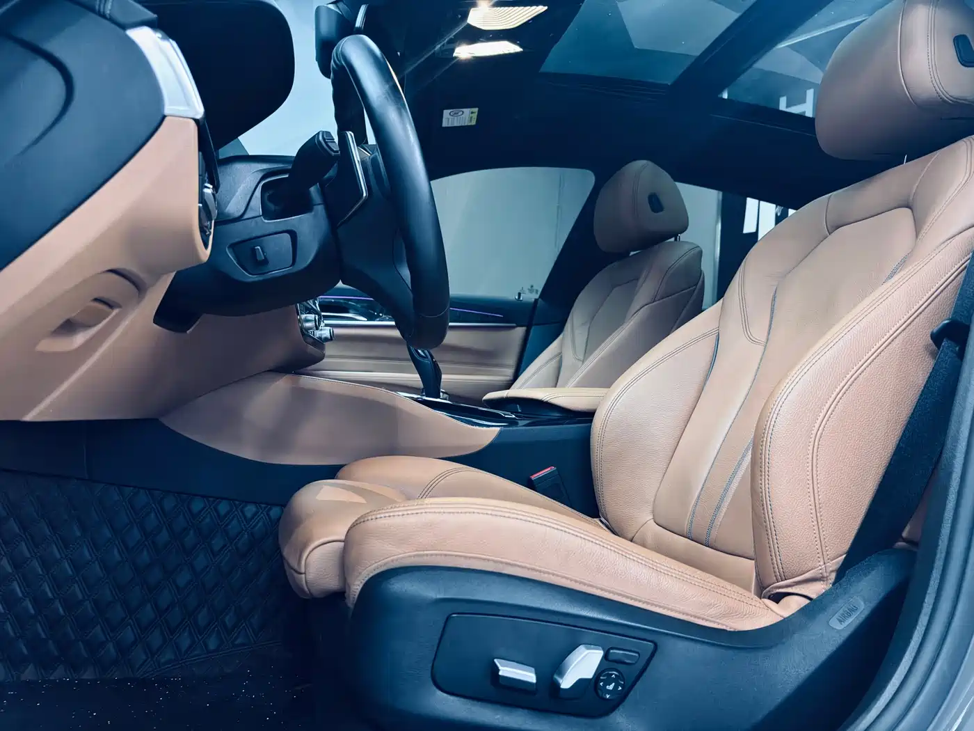 BMW 6 Series GT 2021 630i M Sport Package фото 8