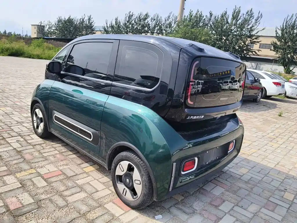 Фото 5 - Baojun KiWi EV