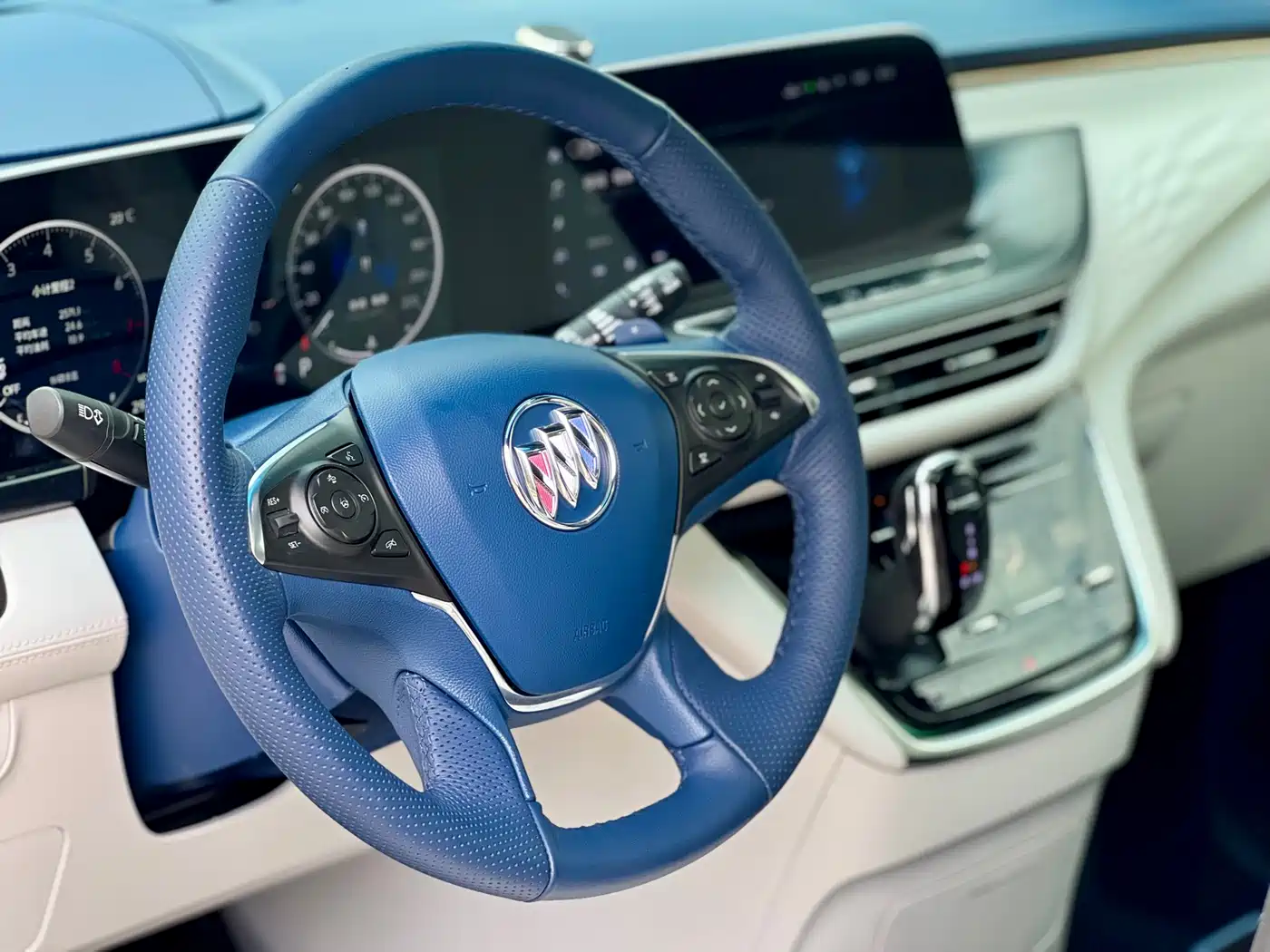 BUICK GL8