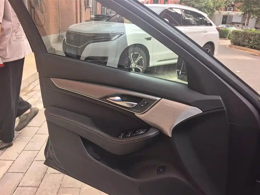Cadillac CT5 2021 28T Luxury фото 7
