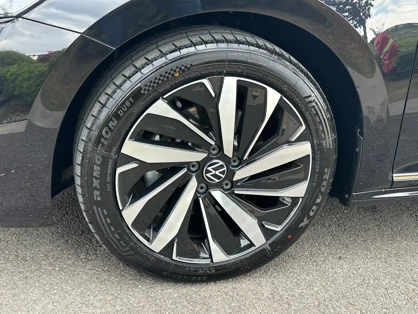 Volkswagen Passat 2023 330TSI Starlight Elite Edition фото 7