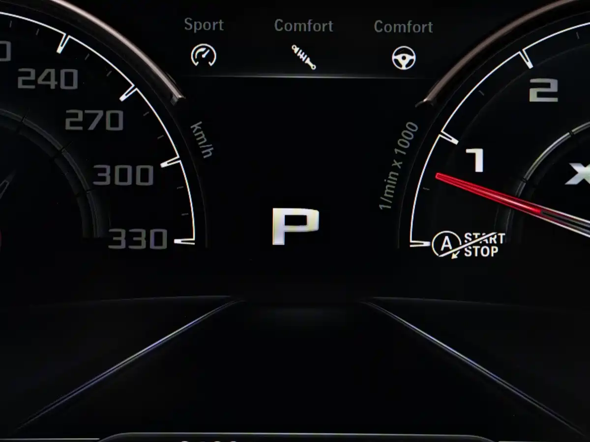 BMW X4 M 2019 X4 M Competition фото 15