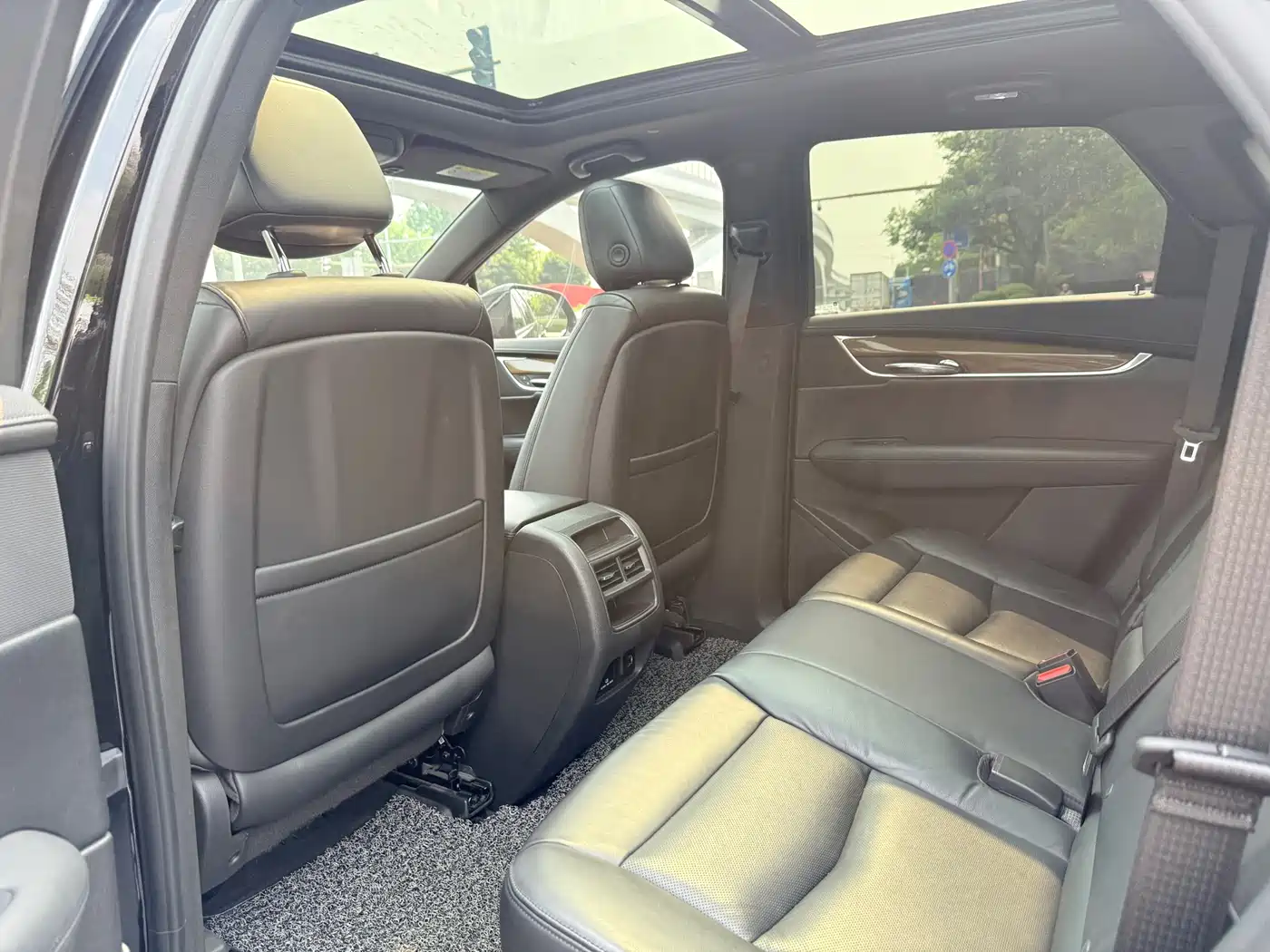 Cadillac XT5 2018 28E 4WD Leading фото 11