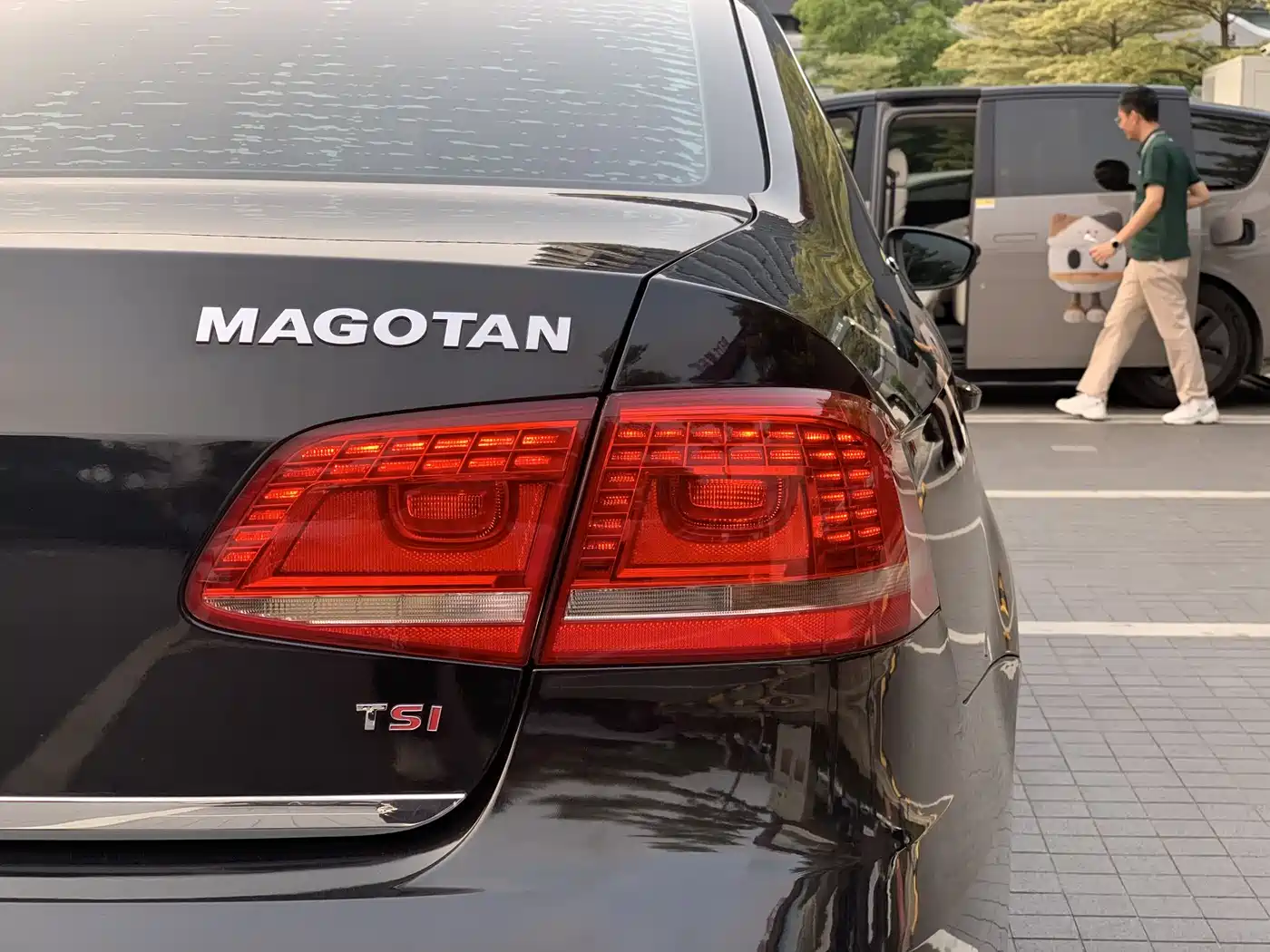 Volkswagen Magotan 2015 Facelift 1.8TSI Luxury фото 21