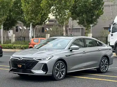 Chery Arrizo 8