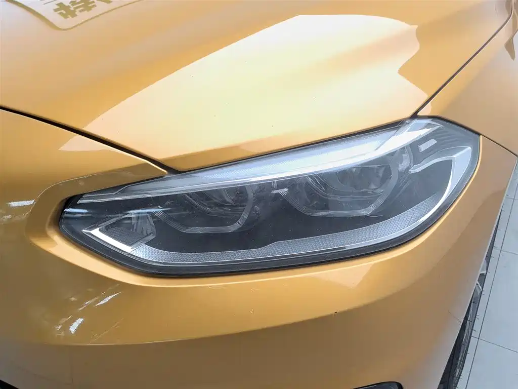 BMW 1 Series 2017 118i Sport фото 7