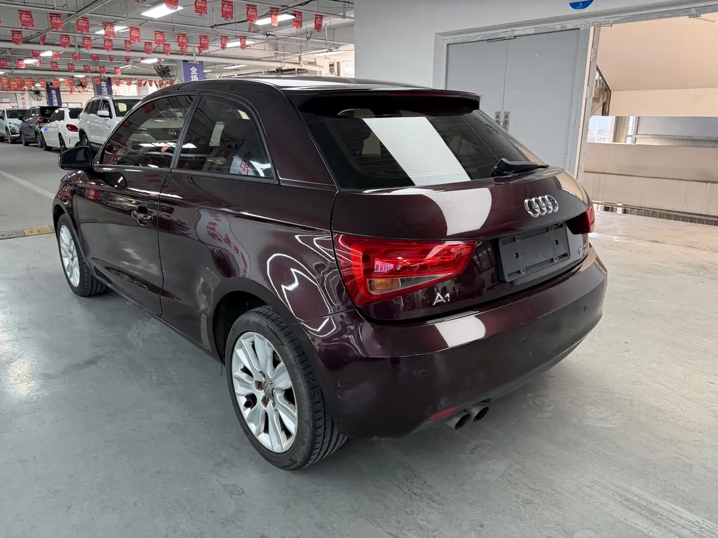 Audi A1 2012 1.4 TFSI Urban фото 11