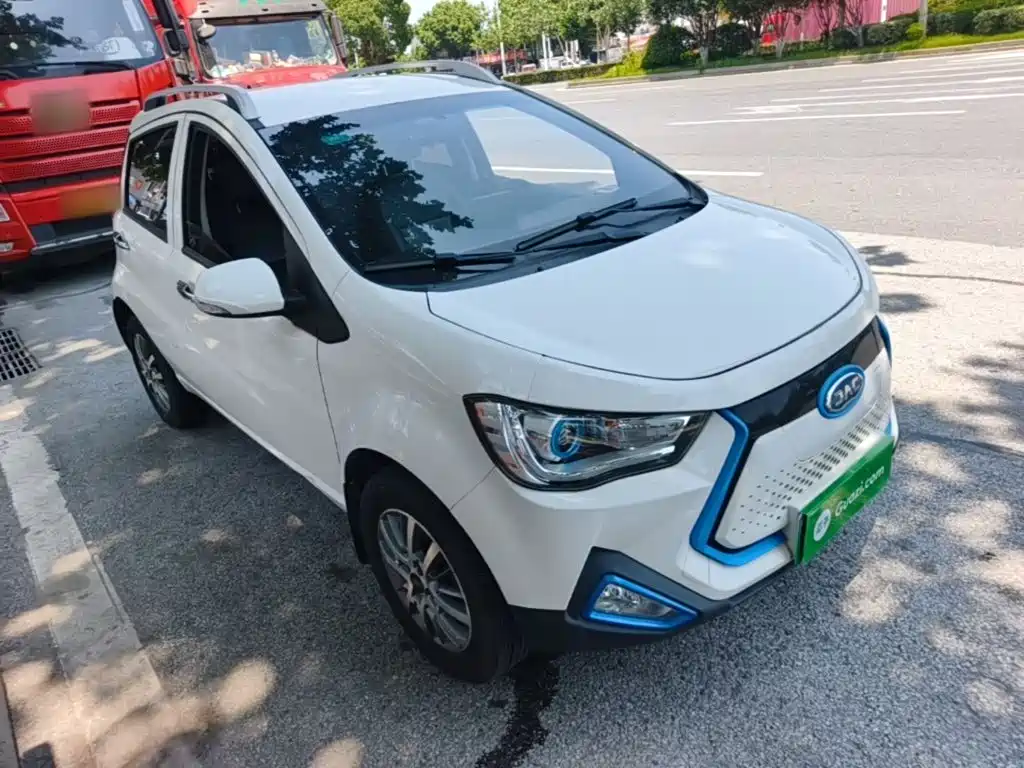 JAC Motors JAC iEV6E 2019 2018 Model Sport iEV6E Luxury Smart