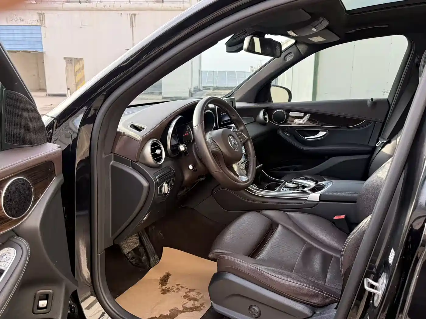 Mercedes-Benz GLC 2017 GLC 260 4MATIC Dynamic фото 7