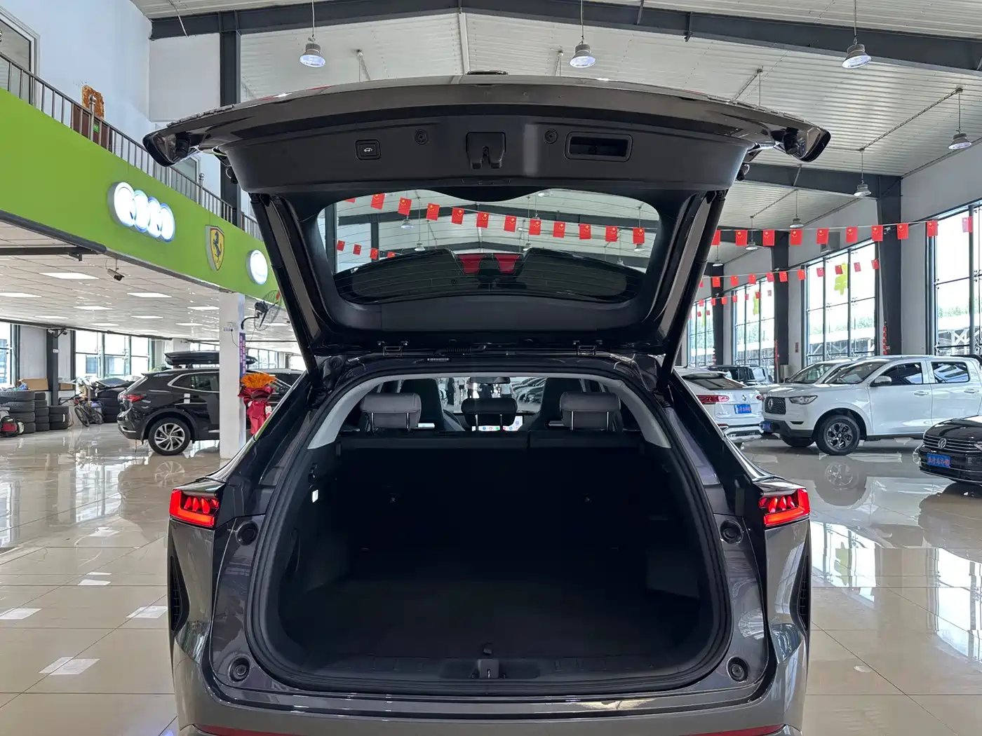 Changan UNI-Z New Energy 2024 2024 Blue Whale iDD 125km Surpassing Edition