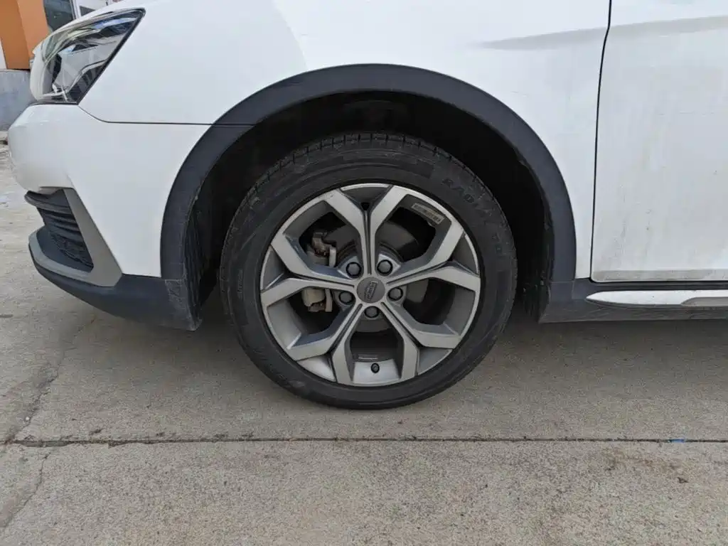 Geely Vision S1 2019 2018 1.4T CVT Sharp Edition