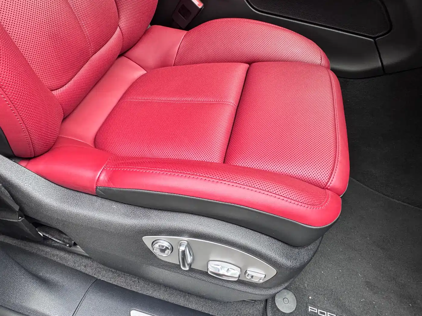 Porsche Macan 2023 Macan S 2.9T фото 14