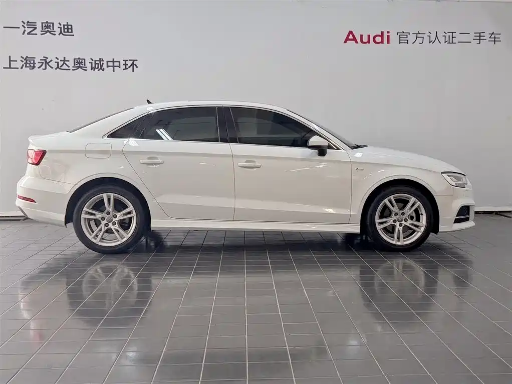 Audi A3 2020 Limousine 35 TFSI Fashion China VI фото 3