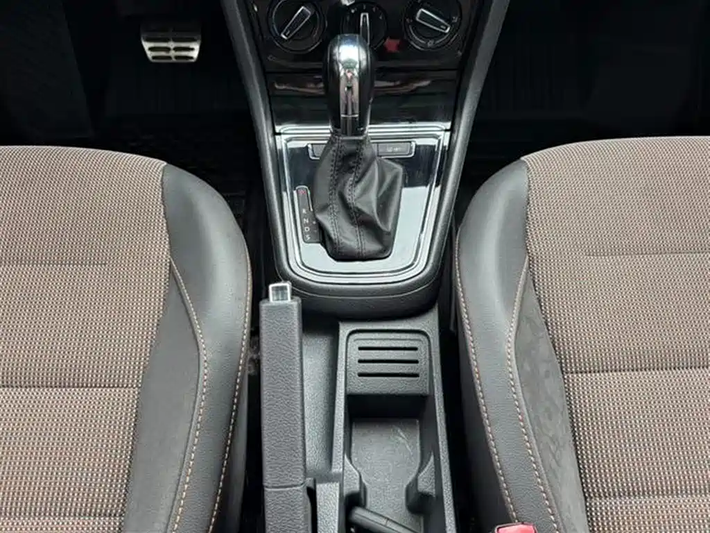 Volkswagen C-TREK 2018 230TSI DSG Comfort фото 10