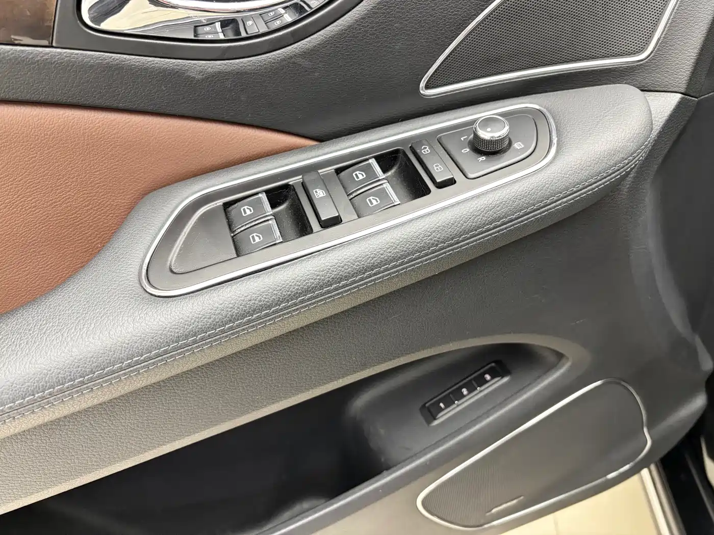 Hongqi H7 2017 2.0T Luxury фото 15