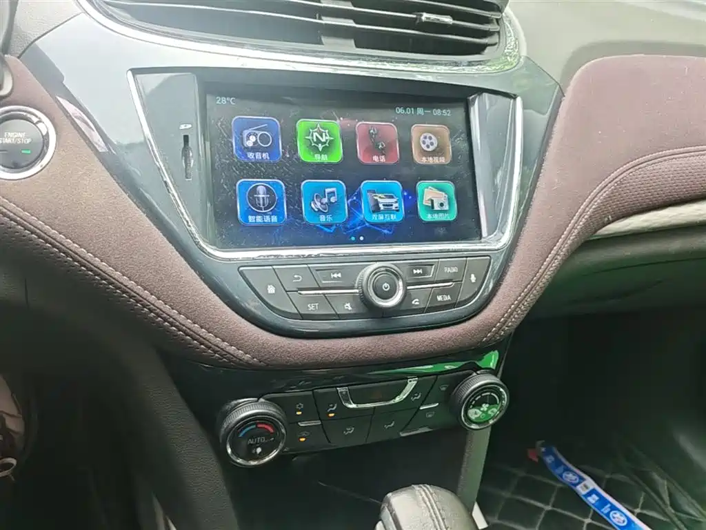 Chevrolet Malibu 2017 1.5T Automatic Luxury Edition фото 13