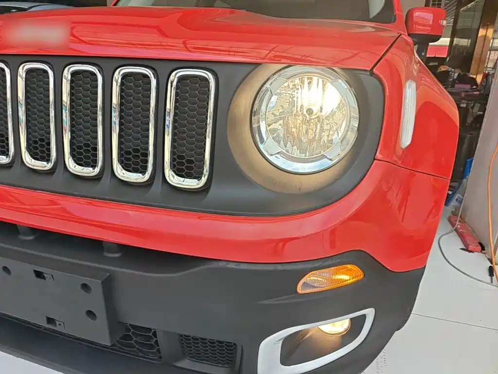 Jeep Renegade 2019 2018 Connected Large Screen Edition 180T Automatic High Energy
