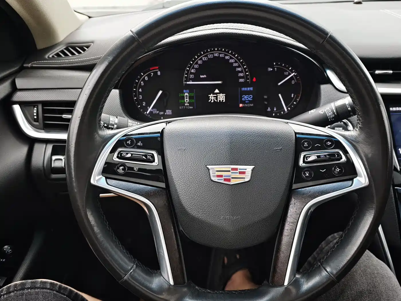 Cadillac XTS 2018 28T Technology фото 16