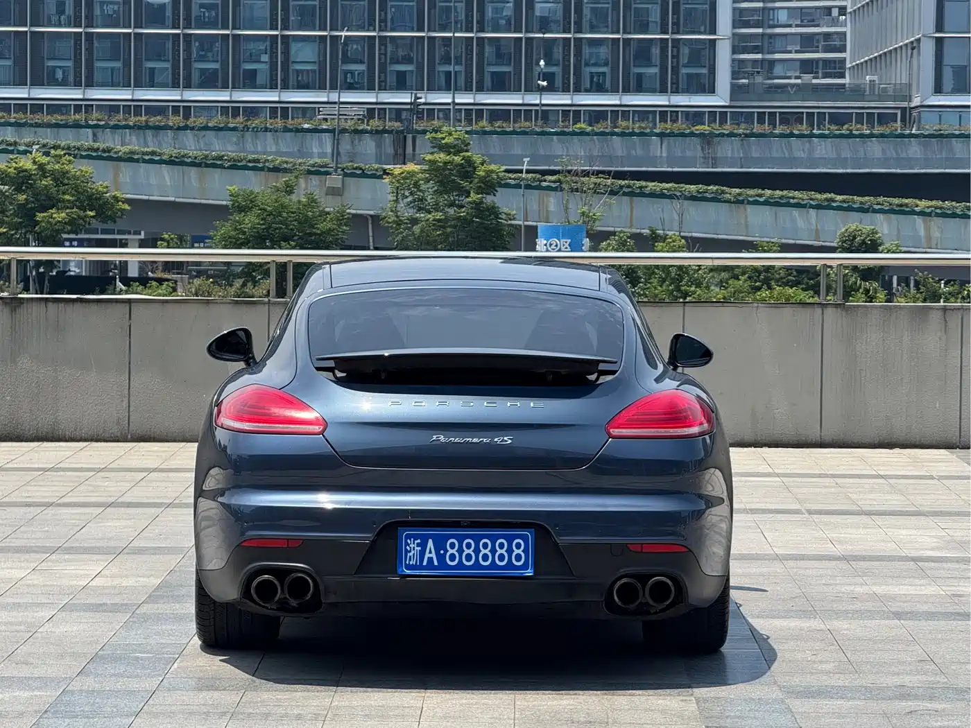 Porsche Panamera 2014 Panamera 4 3.0T фото 7