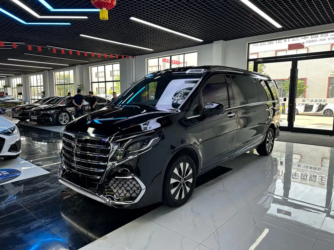 Mercedes-Benz Vito 2021 2.0T Elite 7-Seater