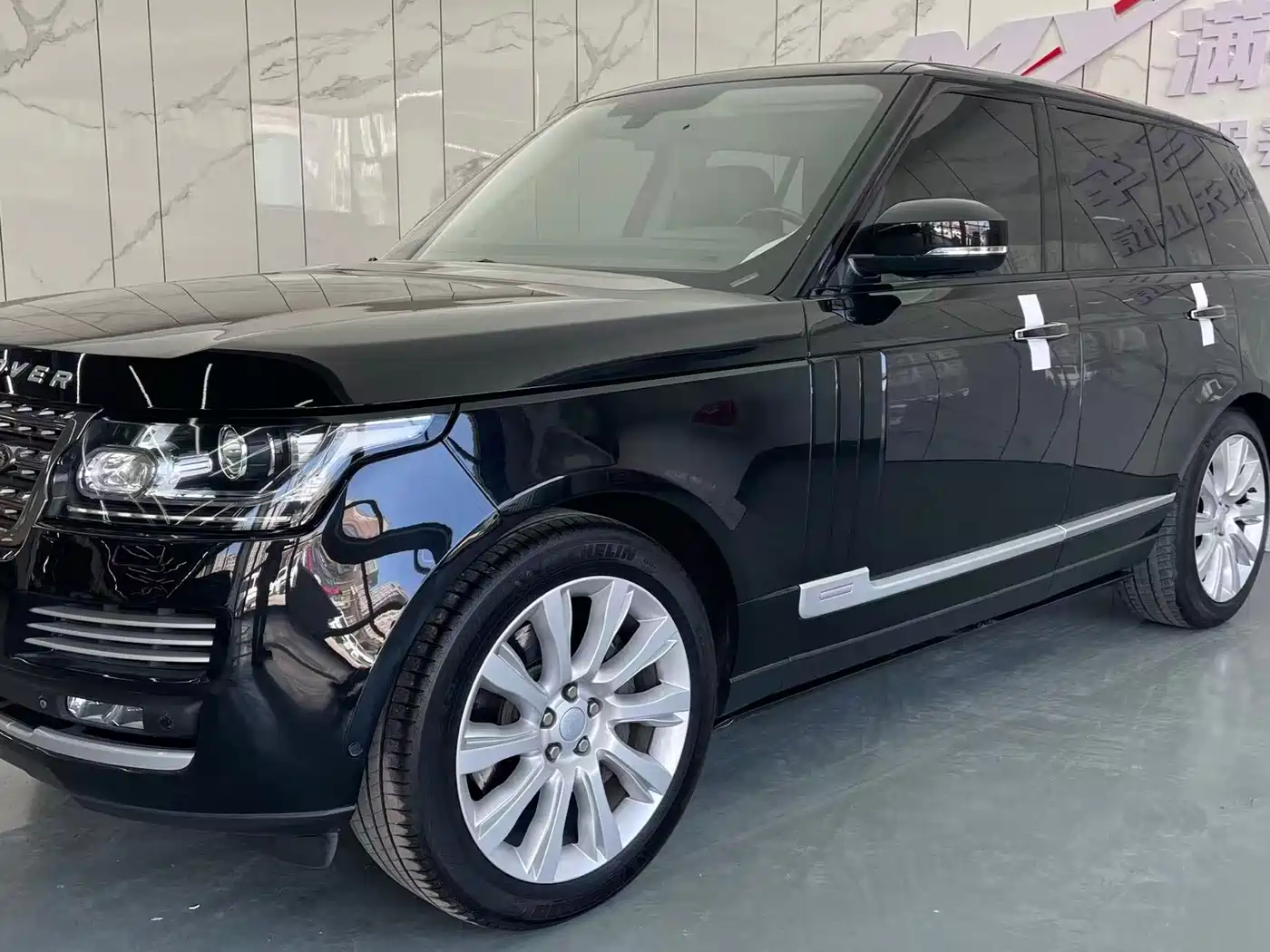 Land Rover Range Rover 2013 NA 5.0 V8 Vogue фото 2