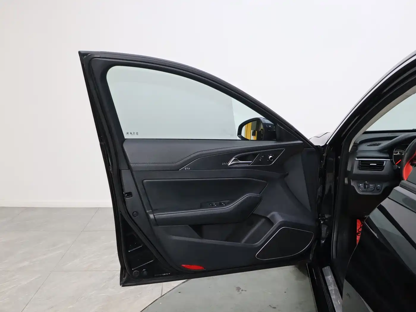 Hongqi H5 2020 1.5T DCT Qi Rhythm Edition фото 11