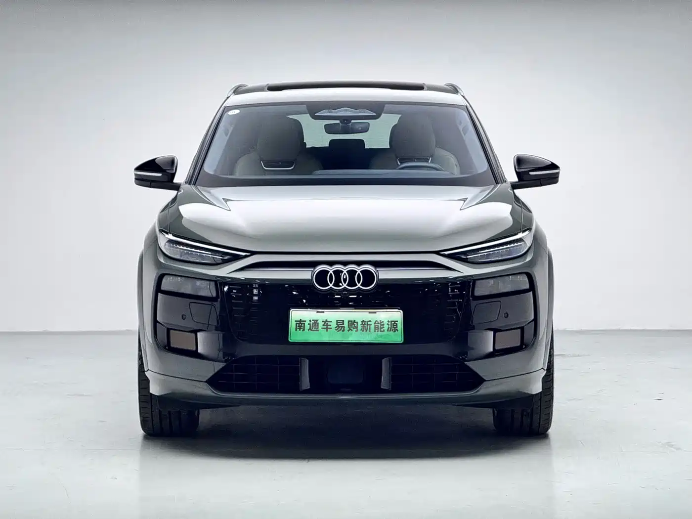 Audi Q6L e-tron 2025 Model Pioneer Edition фото 2