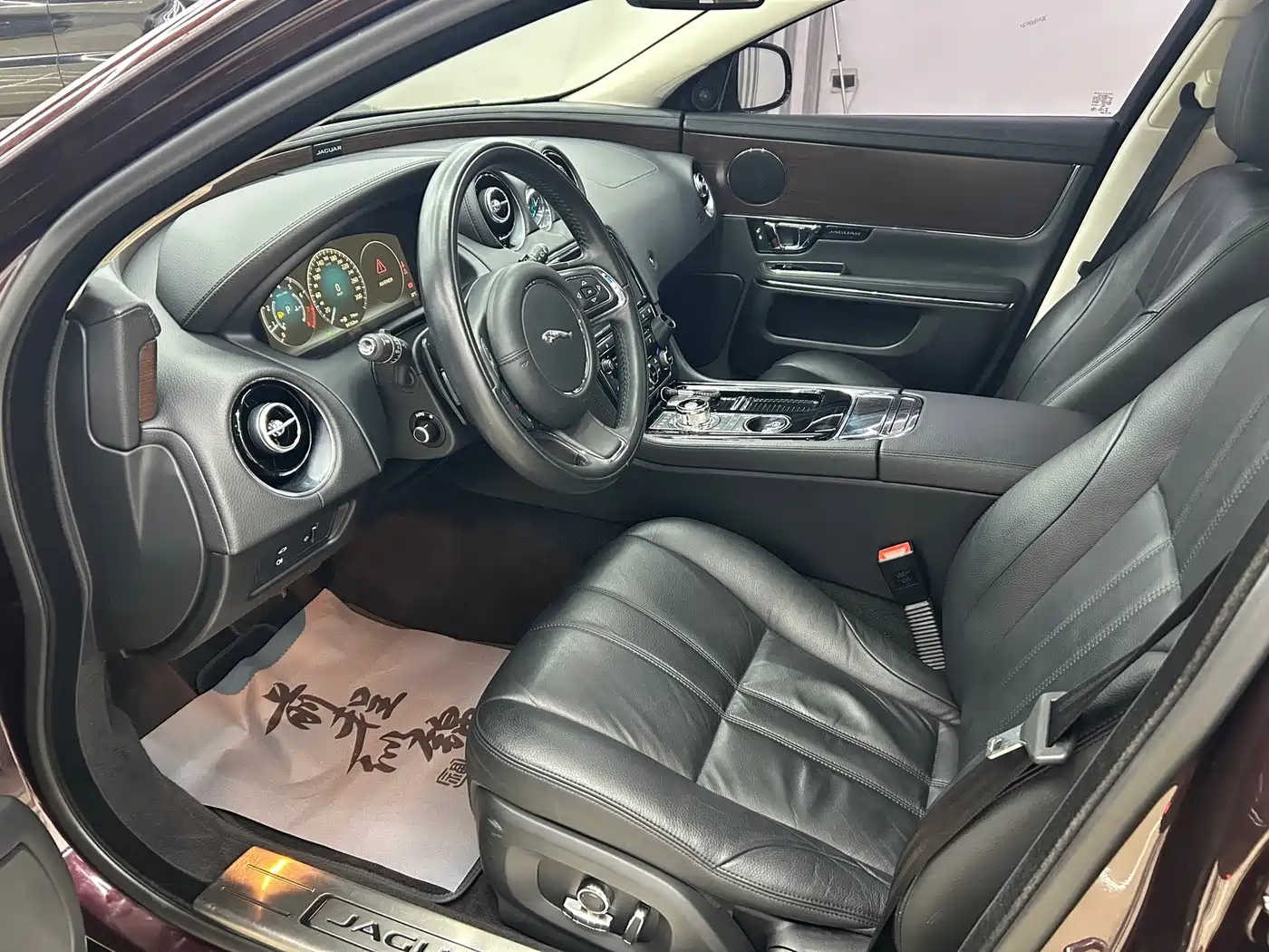 Jaguar XJ 2017 2016 XJL 3.0 SC 2WD Elegance Business Edition