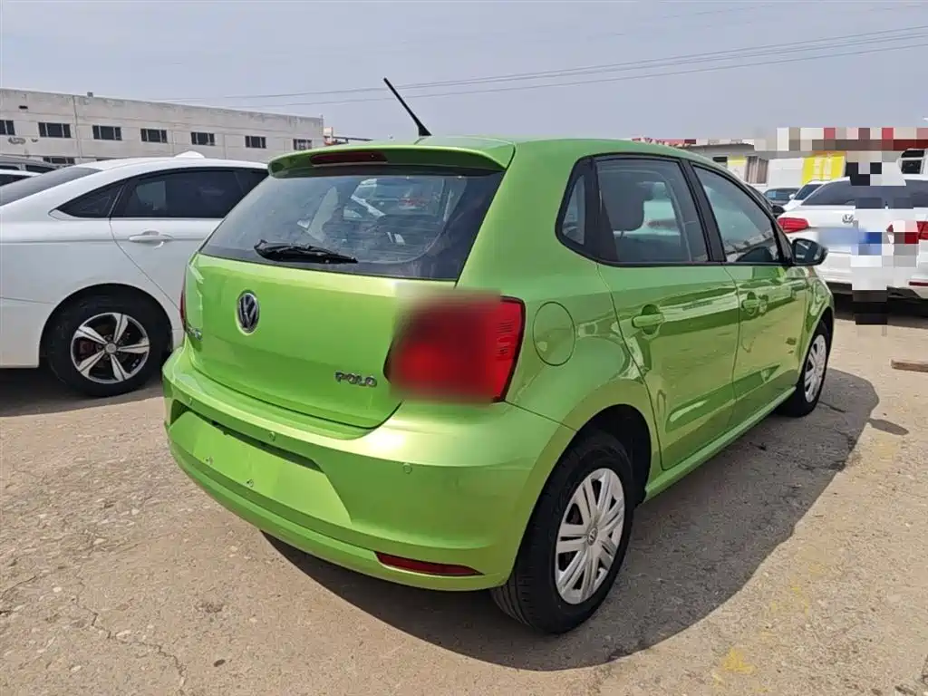 Volkswagen Polo 2016 1.4L Automatic Trend фото 7