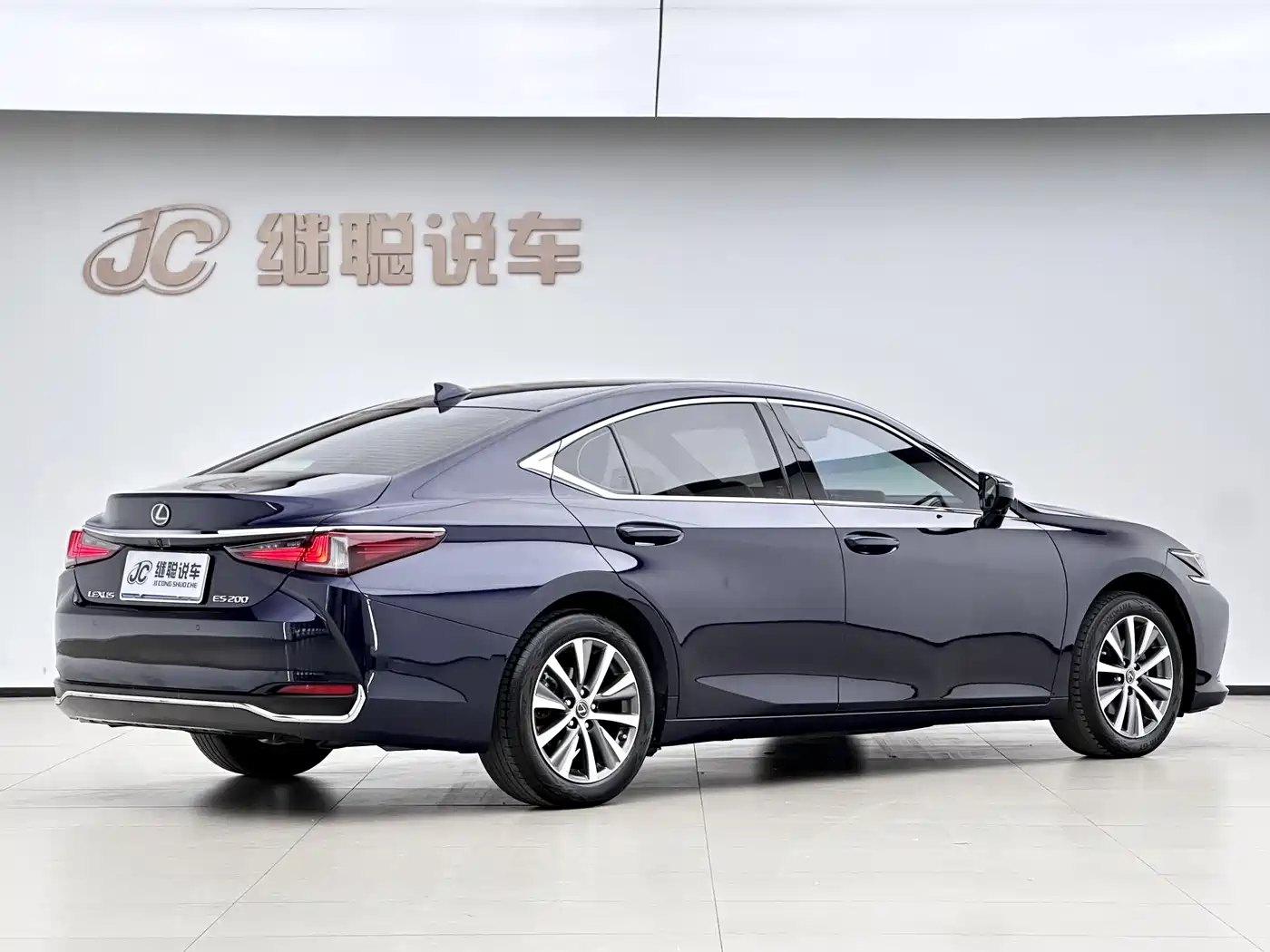 Lexus ES 2020 200 Excellence фото 5