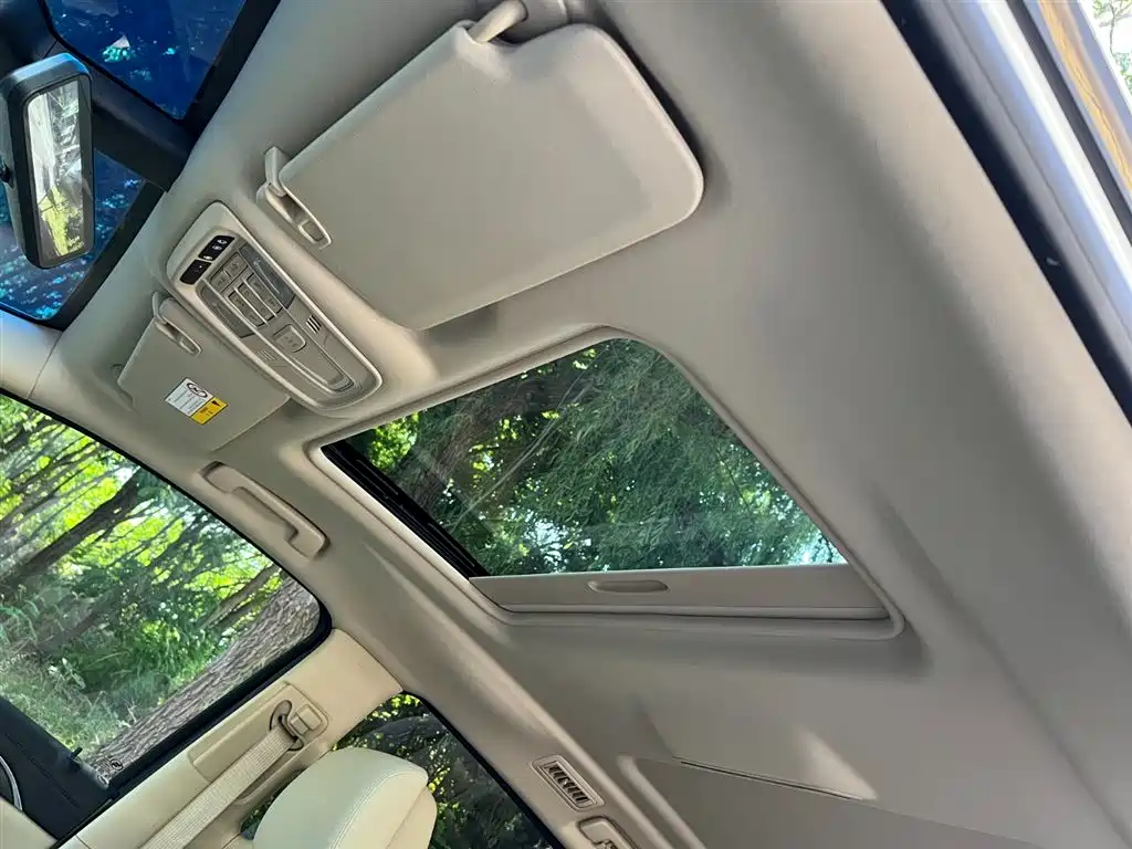 Buick GL8 2023 ES Landmaster Exclusive фото 11