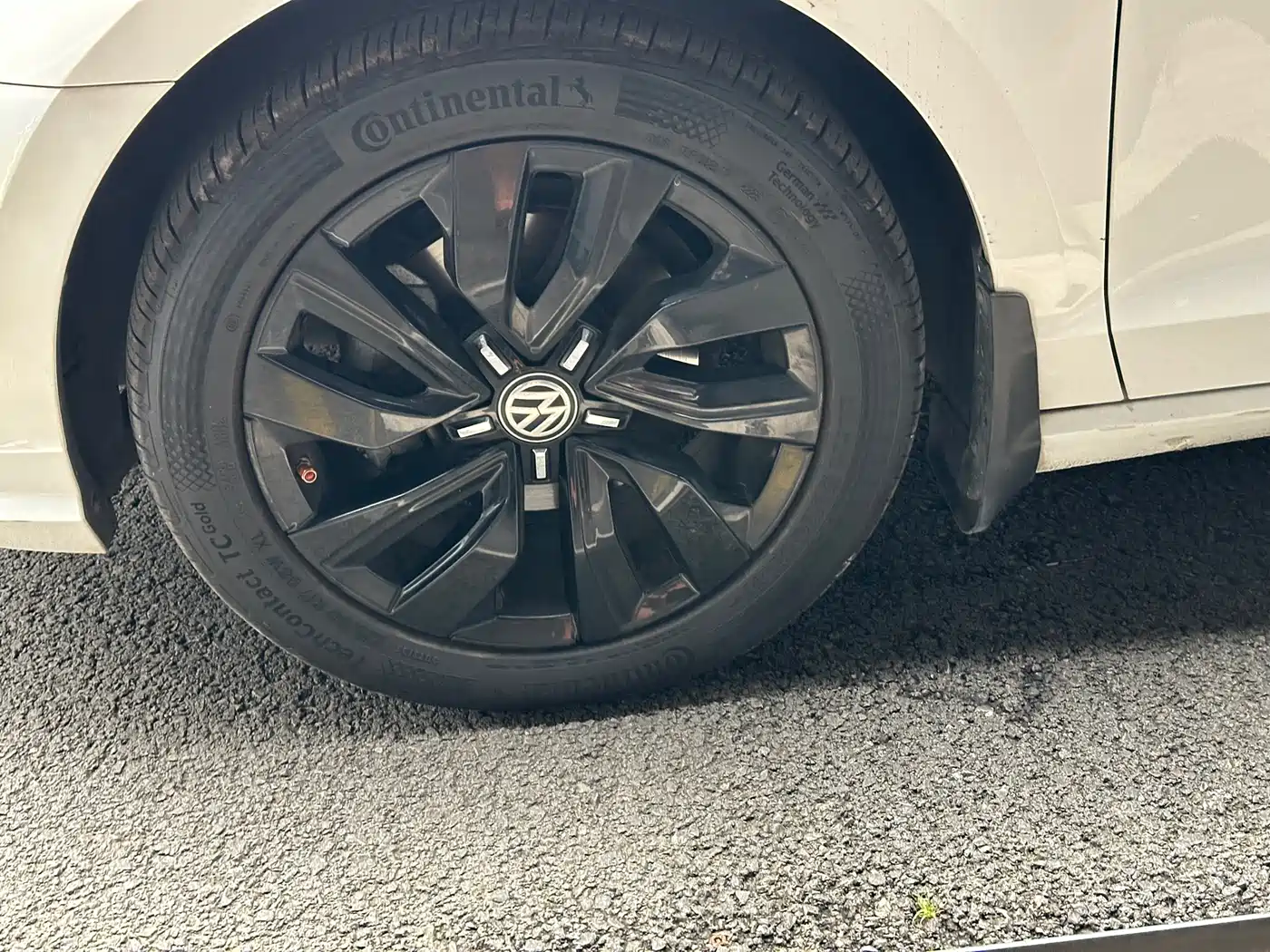 Volkswagen Lamando 2021 280TSI DSG Luxury Phantom Edition фото 4