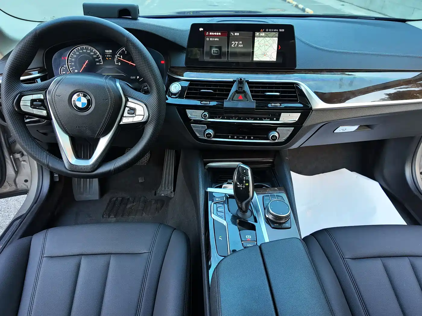 BMW 5 Series 2018 525Li Luxury Package фото 15