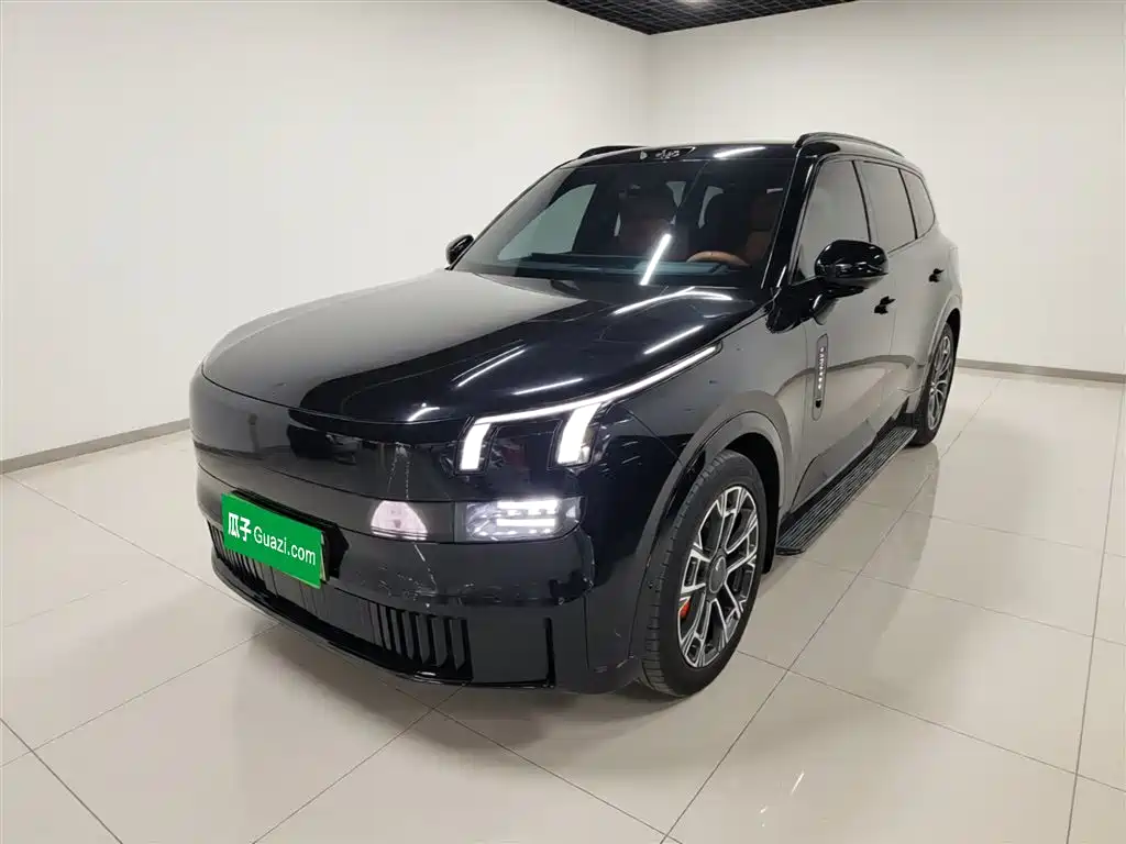 Lynk & Co 900 2025 2.0T Ultra фото 2