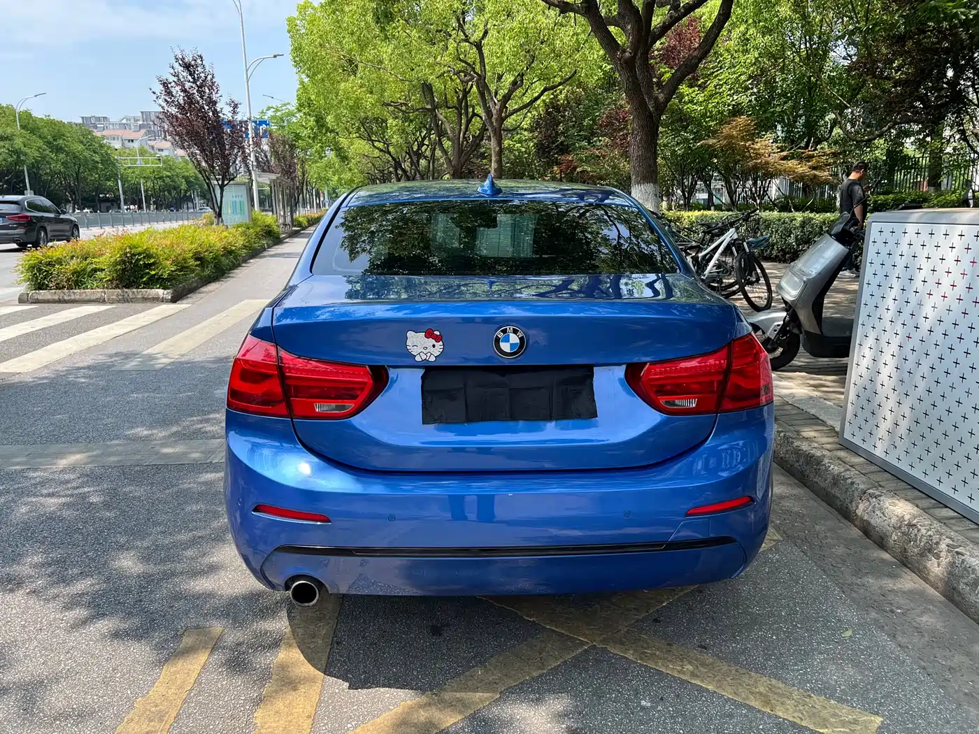 BMW 1 Series 2017 118i Sport фото 6