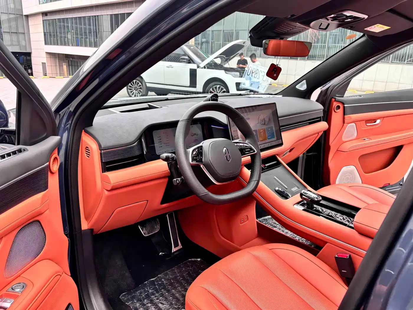 AITO Wenjie AITO M7 2024 1.5T Smart Drive 4WD Ultra 5-seater фото 26