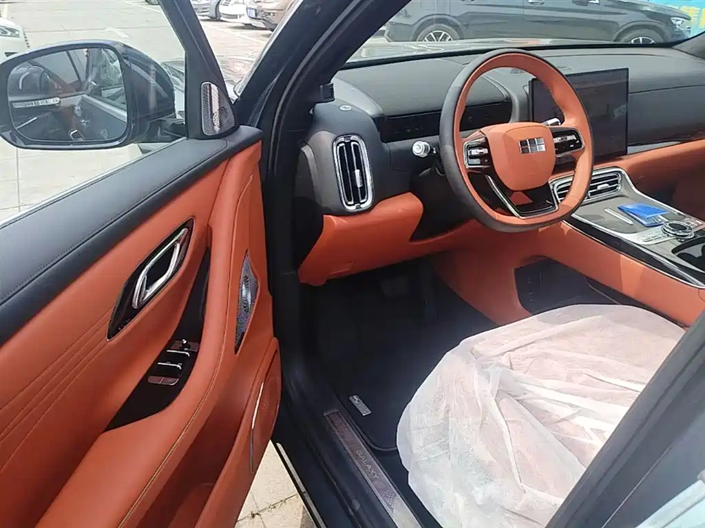 Geely Galaxy Galaxy M9 2025 230km 2WD Smart Edition фото 16