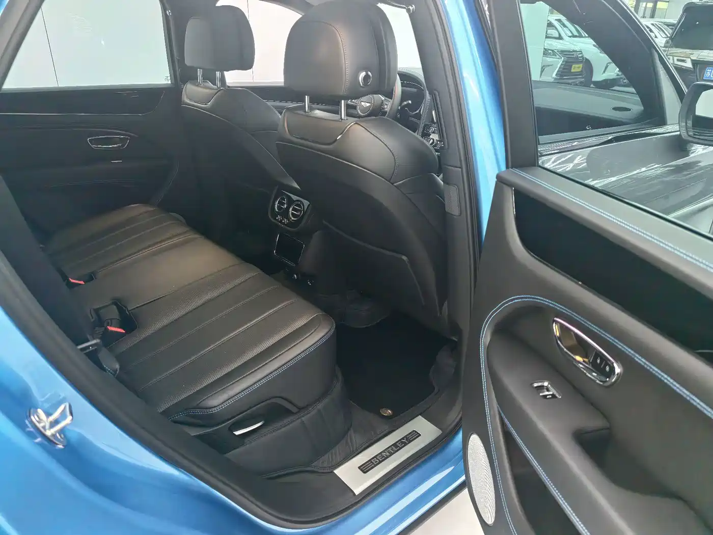 Bentley Bentayga 2025 2021 4.0T V8