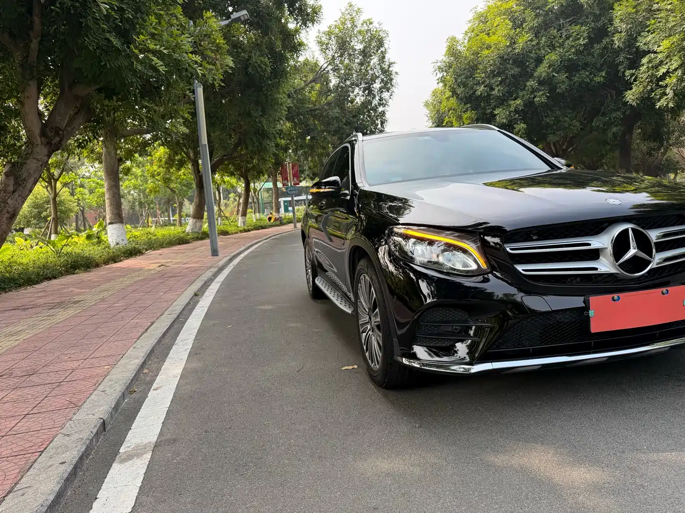 Mercedes-Benz GLC 2017 GLC 260 4MATIC Dynamic фото 32