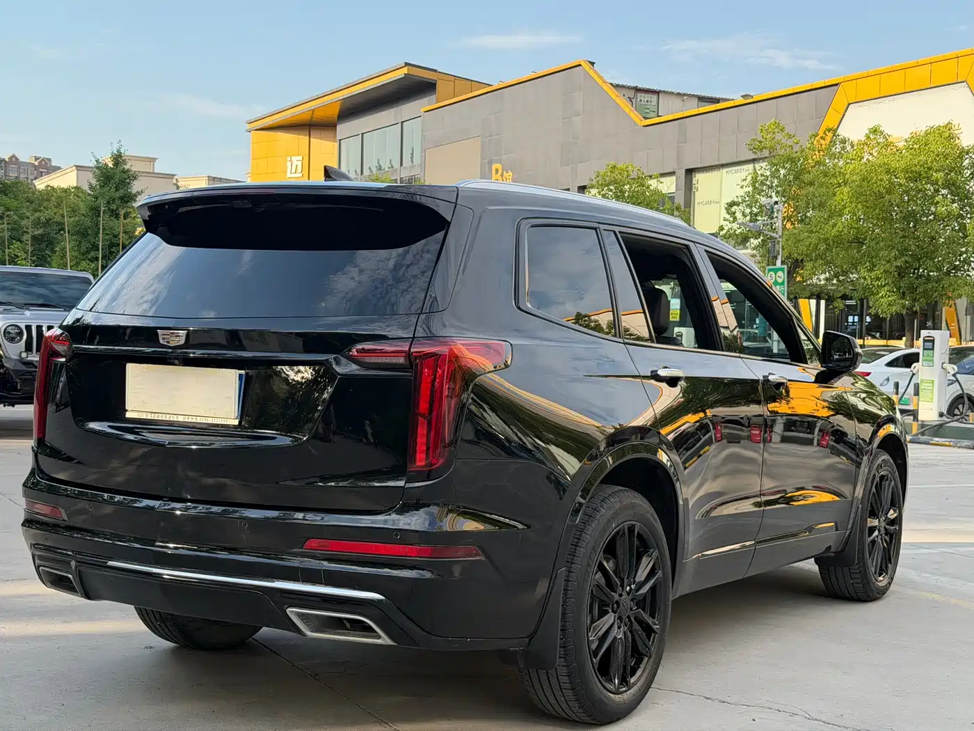 Cadillac XT6 2022 2.0T 6-Seater 4WD Luxury Edition фото 9