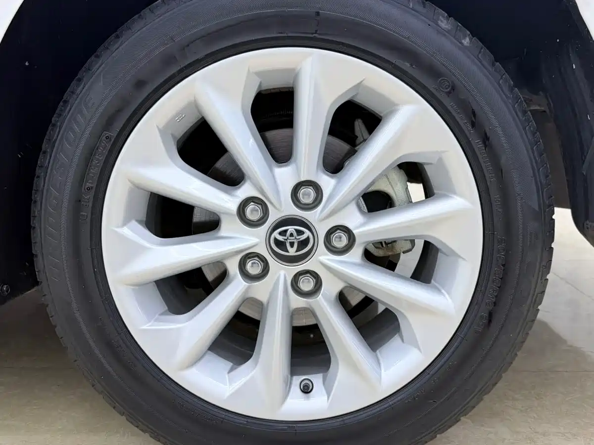 Toyota Corolla 2021 1.2T S-CVT Elite PLUS Edition фото 23