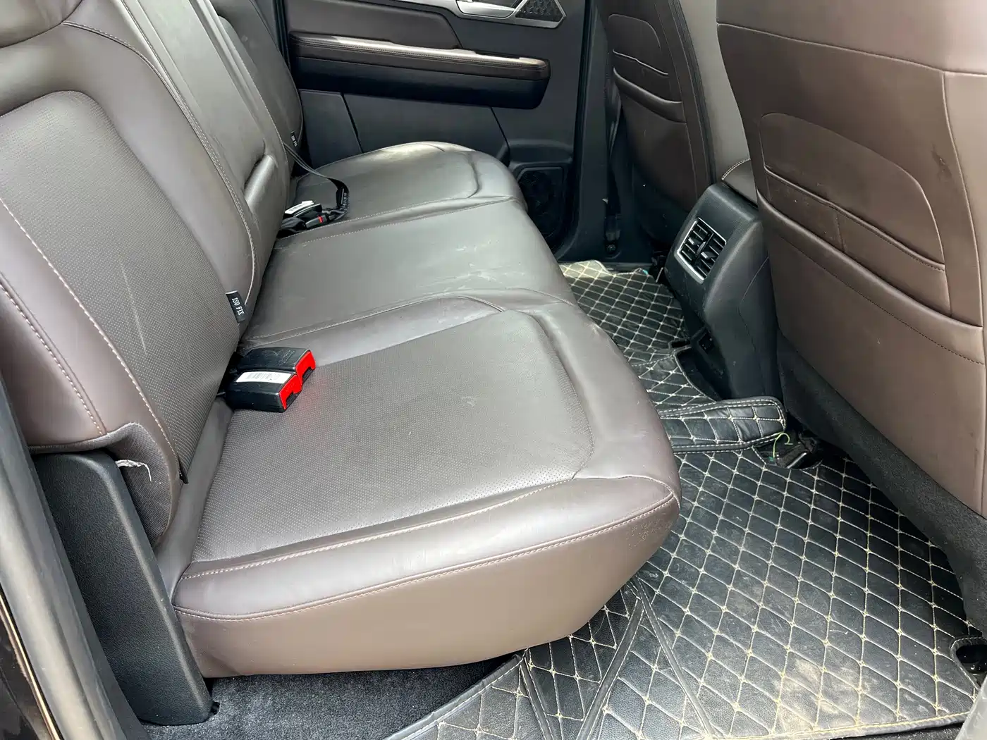 JAC Motors JAC Hunter 2023 2023 Model 2.0T Automatic Diesel 2WD Elite Extended Cab