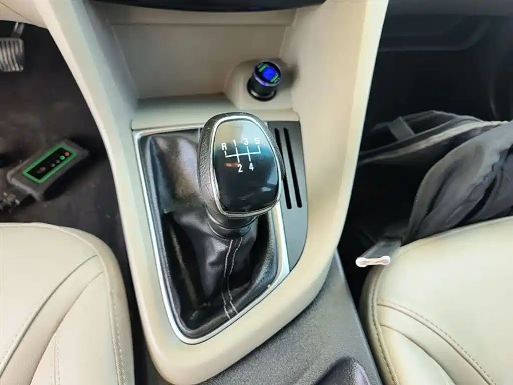 Buick Excelle 2016 15N Manual Elite фото 14