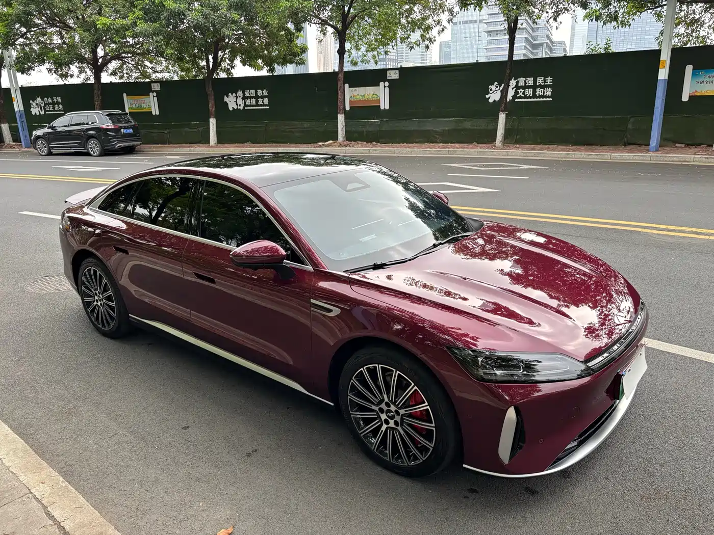Chery Fengyun Fengyun A9L 2025 2025 Model 4WD High-performance Summit Edition