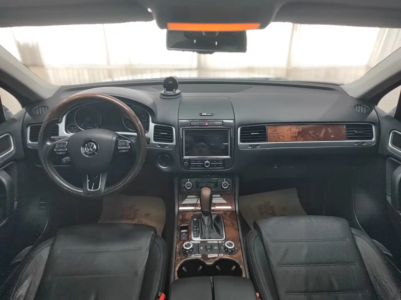 Volkswagen Touareg 2011 3.0TSI Comfort фото 13