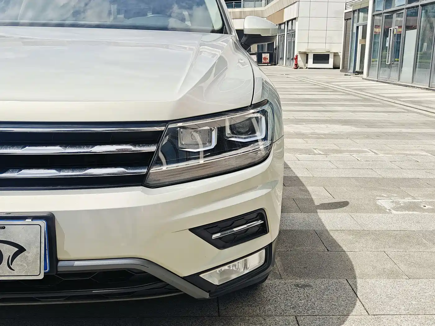 Volkswagen Tiguan L 2017 330TSI Automatic 2WD Comfort Edition фото 6