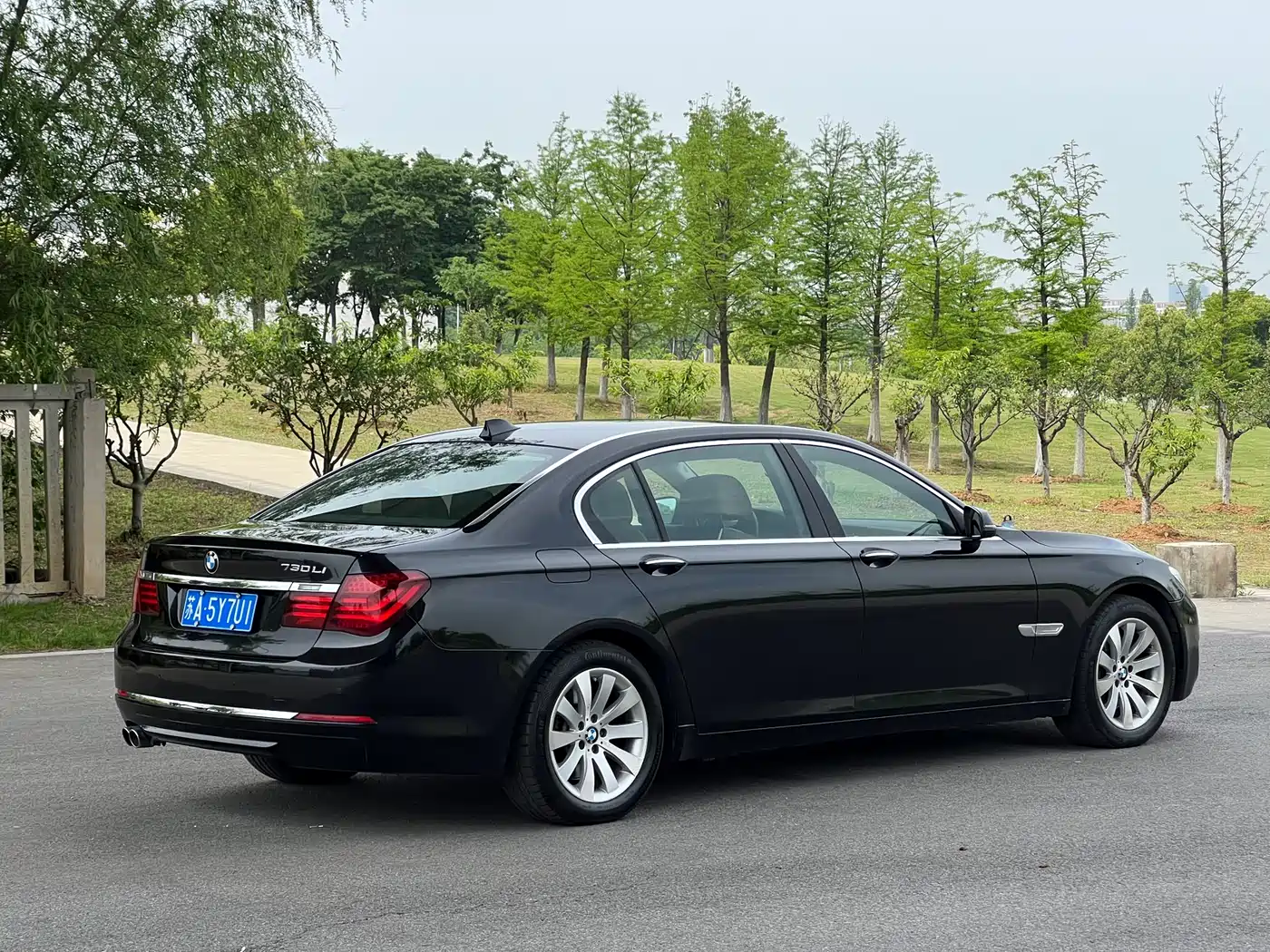 BMW 7 Series 2013 Model 730Li Luxury фото 5